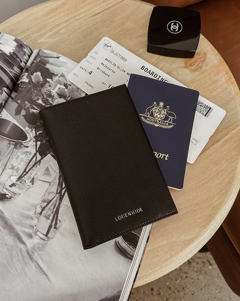 LouenHide - Venice Passport Holder
