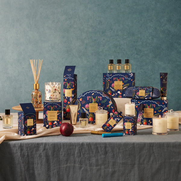 GLASSHOUSE - Country Couture CANDLE 380G