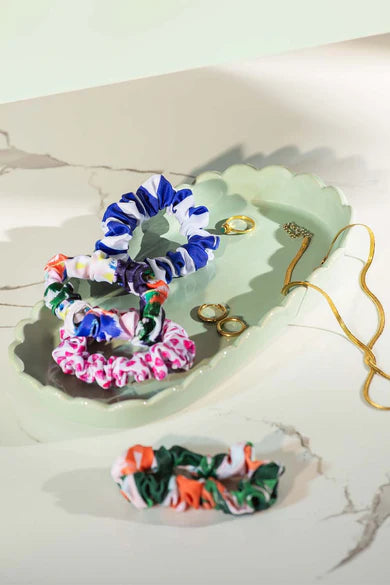 LOUVELLE - Printed Scrunchies - Assorted Winter