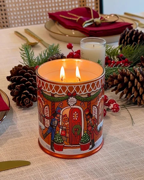 GLASSHOUSE - Gingerbread House CANDLE 380G