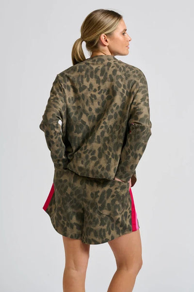 EST - Sarah Short - Leopard