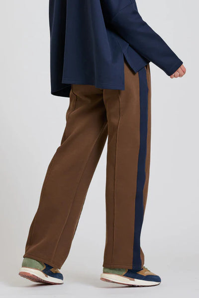 EST - The Lola Pant - Chocolate With Navy Stripe