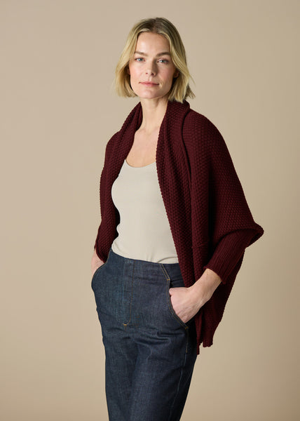 uimi - Molly Shrug - Merino Wool - Merlot