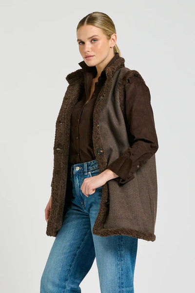 Shirty - The Elodie Relaxed Shirt - Chocolate Pincord