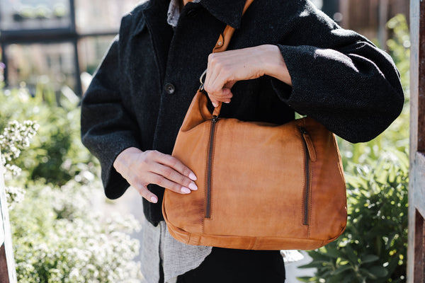 DUSKY ROBIN - POPPY BAG
