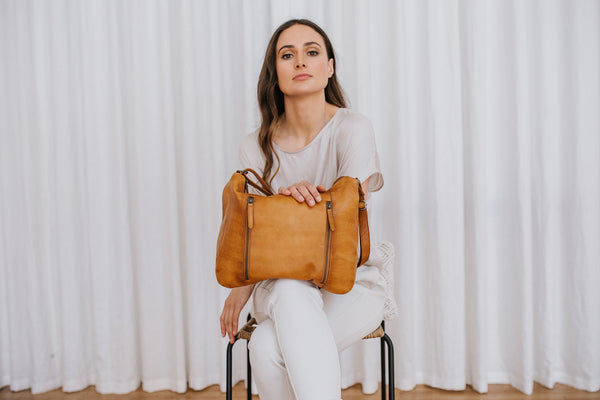 DUSKY ROBIN - POPPY BAG