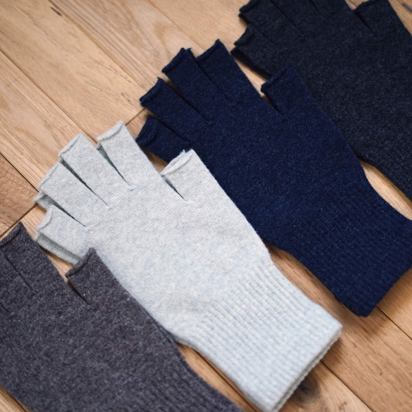 Memeri - Merino Wool Fingerless Gloves